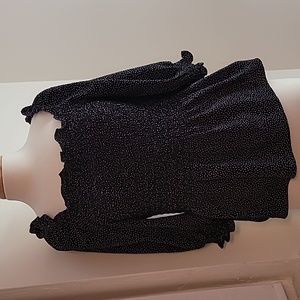 Women's Large black and white top peplum style